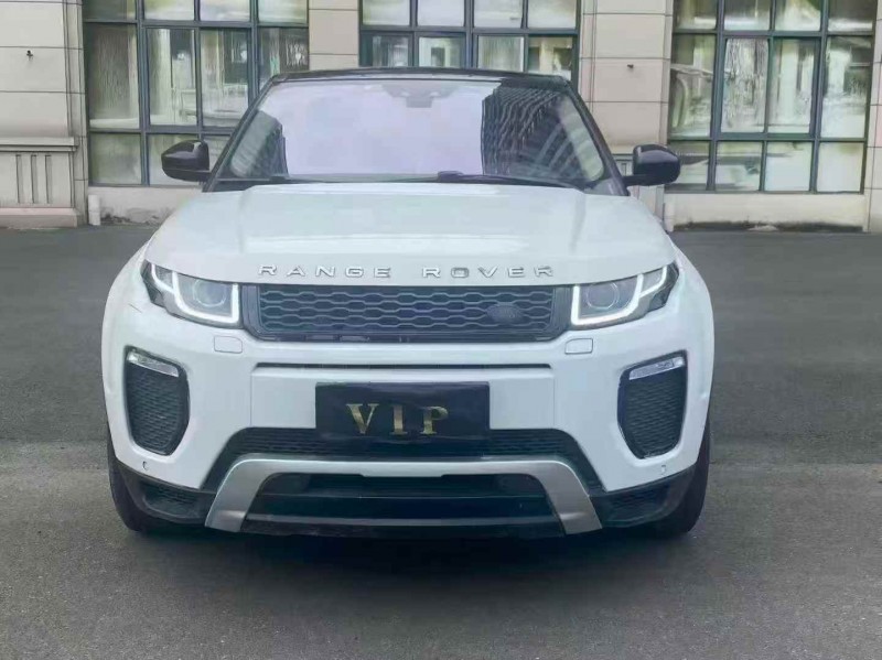 莆田18年路虎极光1