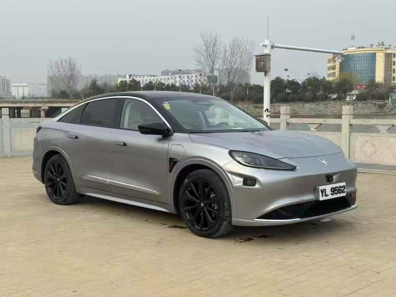 焦作26年极狐汽车阿尔法7