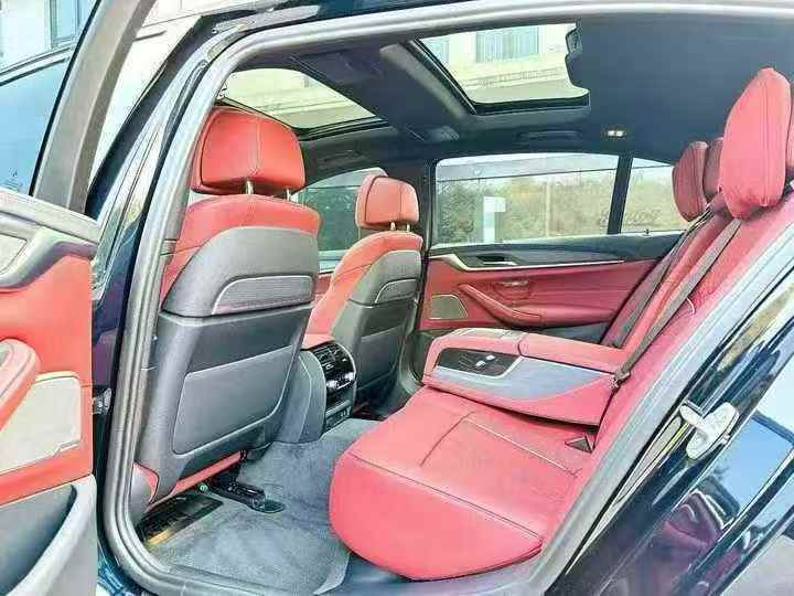 赣州24年宝马5系6