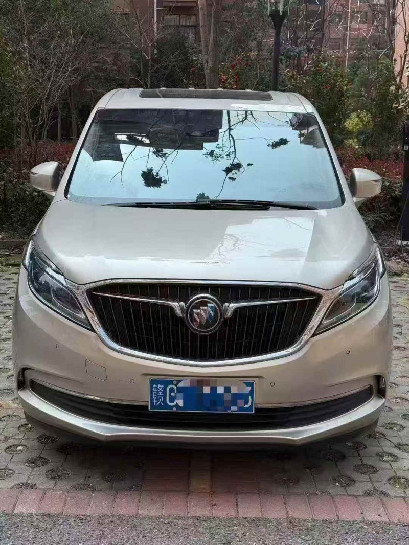 吉安17年别克GL81