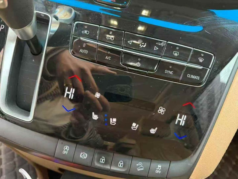 吉安17年别克GL84