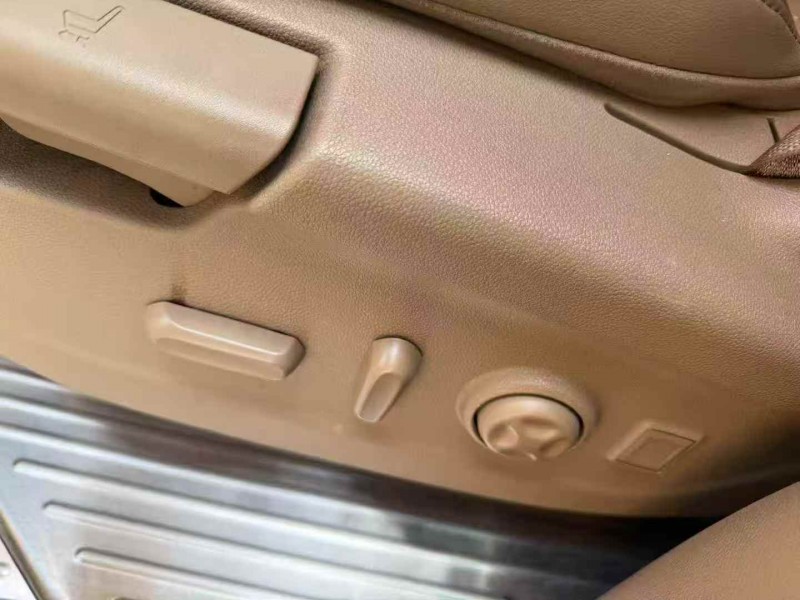 吉安17年别克GL88