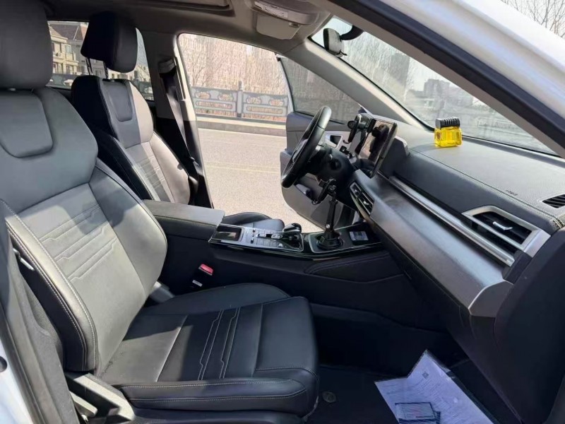 青島24年比亞迪秦4