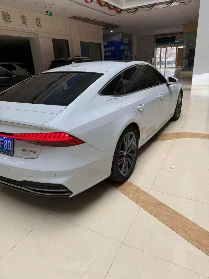 馬鞍山22年奧迪A7L7