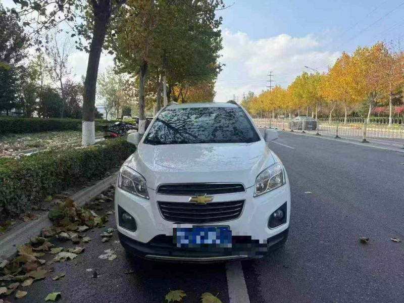 青岛16年雪佛兰创酷1