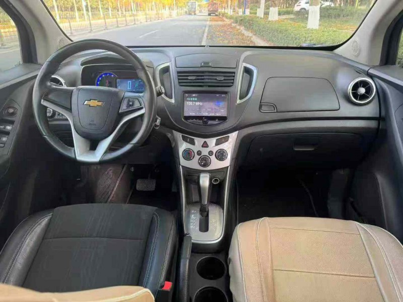 青岛16年雪佛兰创酷8