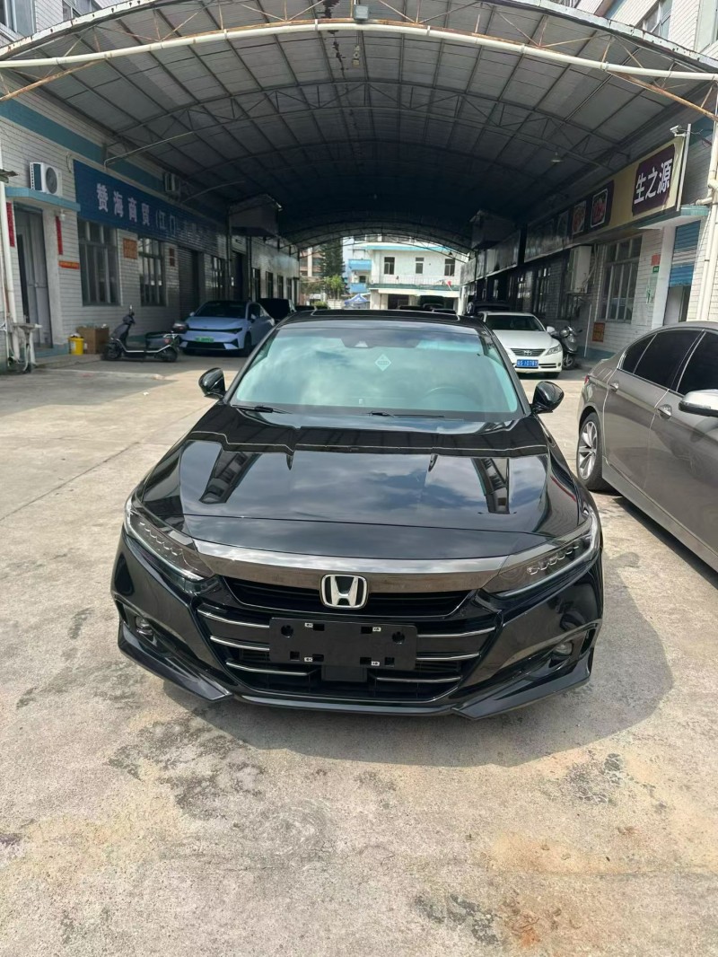 广州22年本田雅阁1