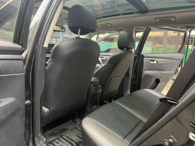 广州19年起亚智跑5