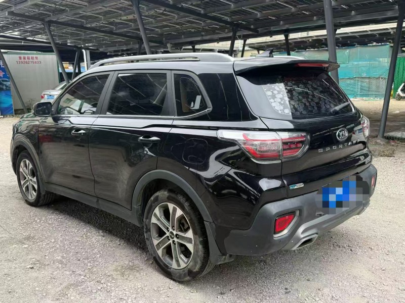 广州19年起亚智跑6