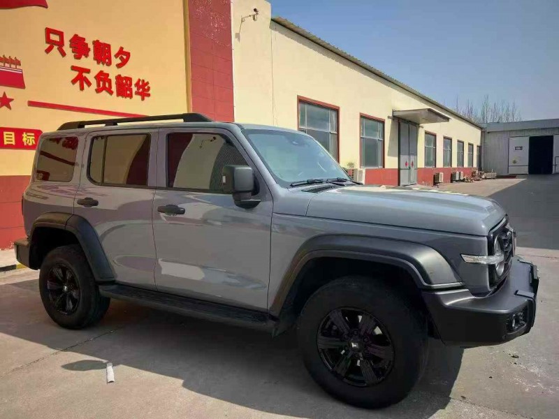 青岛23年长城汽车坦克2