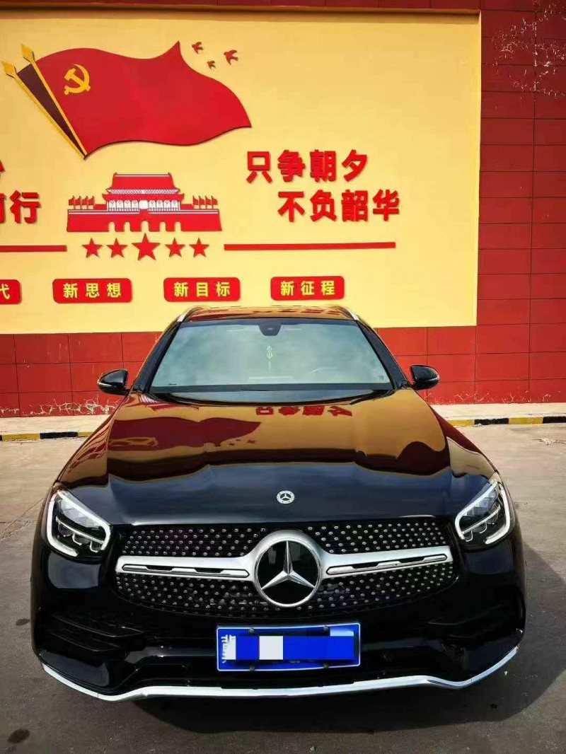 济宁22年奔驰GLC1