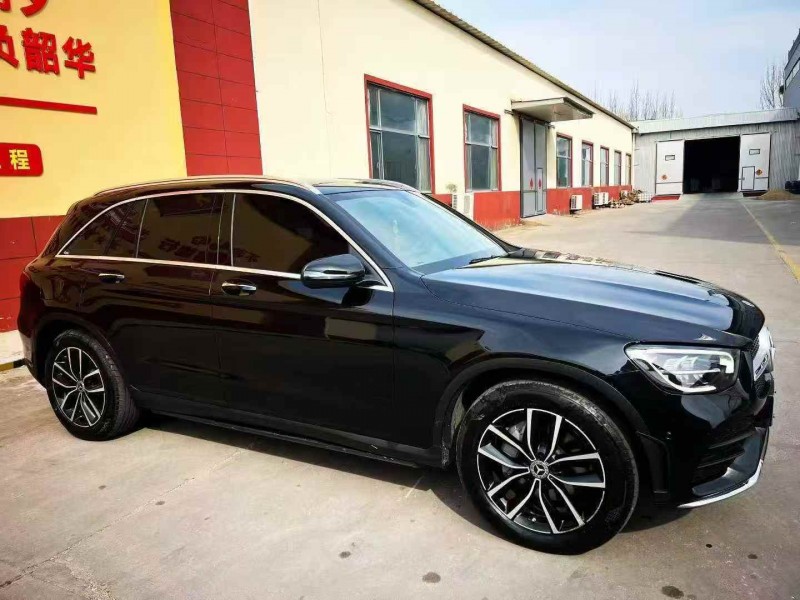 济宁22年奔驰GLC3