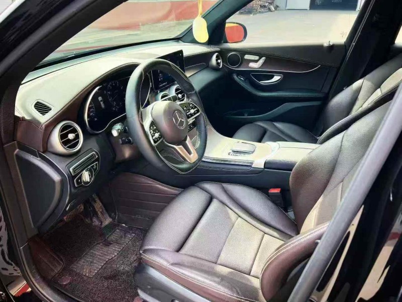 济宁22年奔驰GLC4