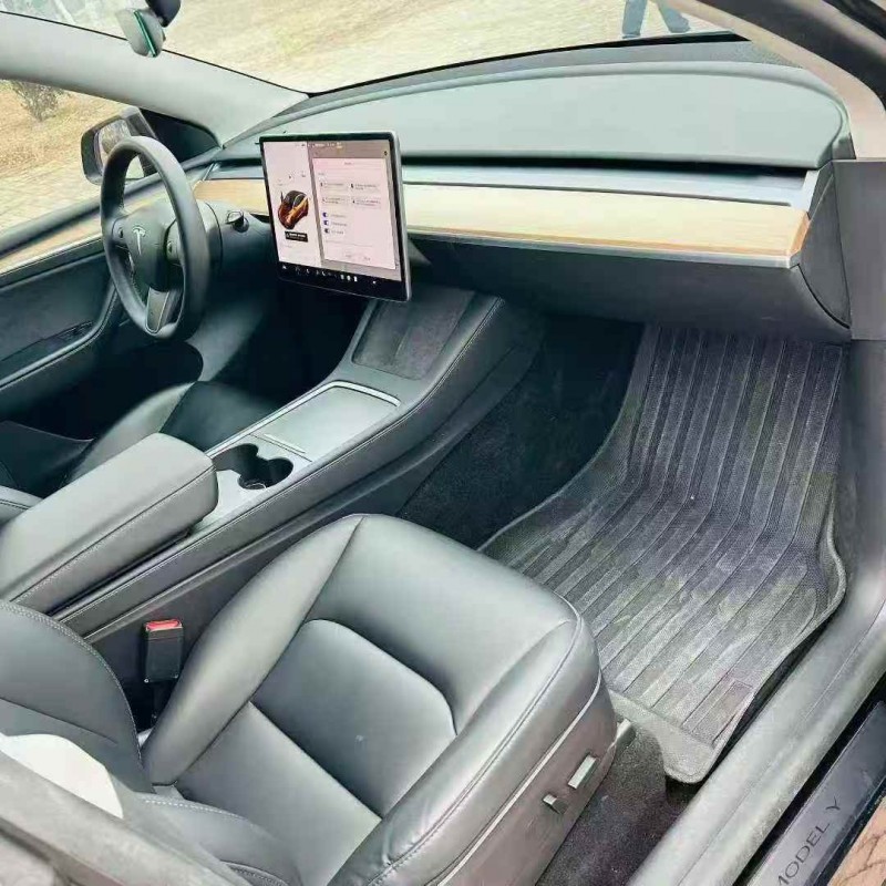 烟台22年特斯拉MODEL Y4