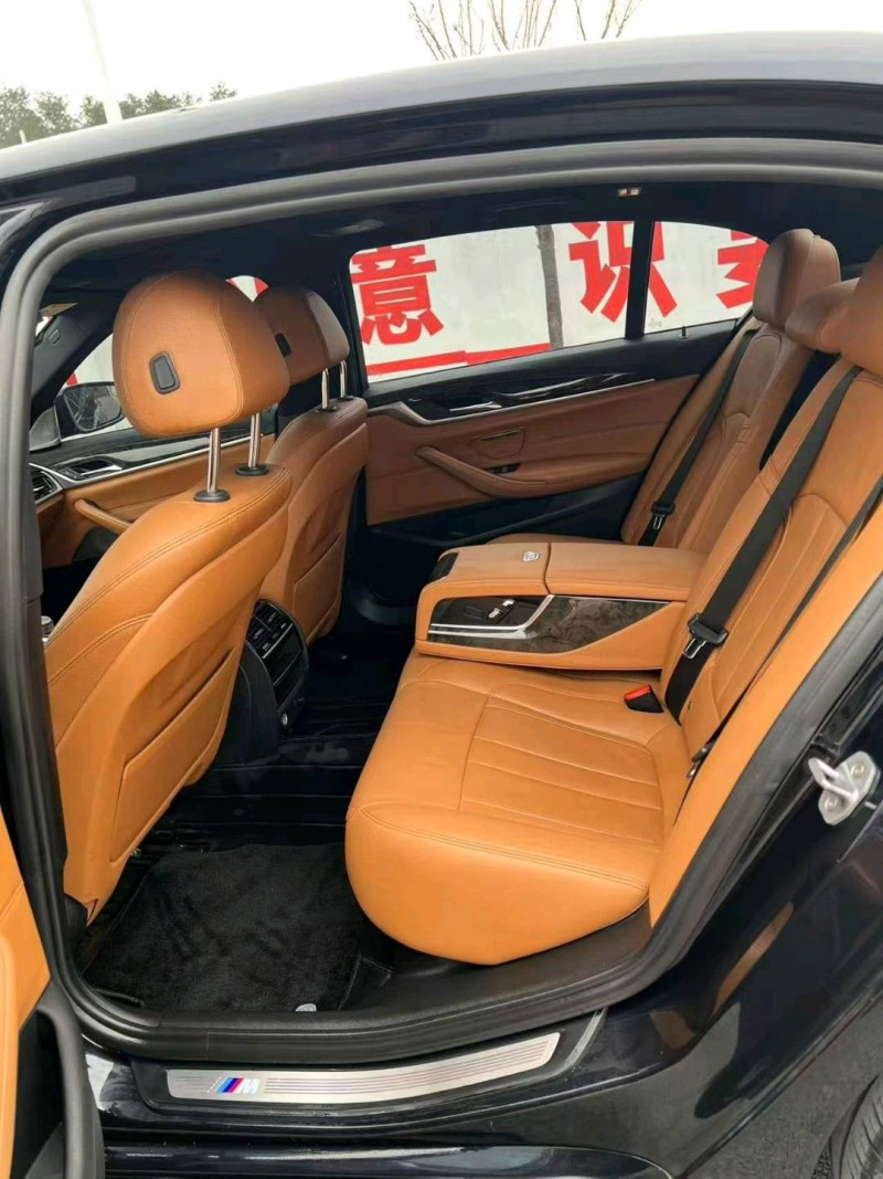 贵阳18年宝马5系10