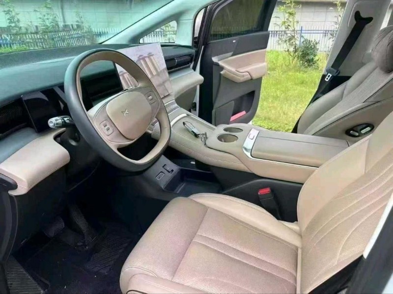 襄阳24年小鹏汽车X93