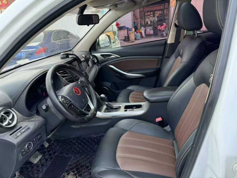 青島19年比亞迪宋4