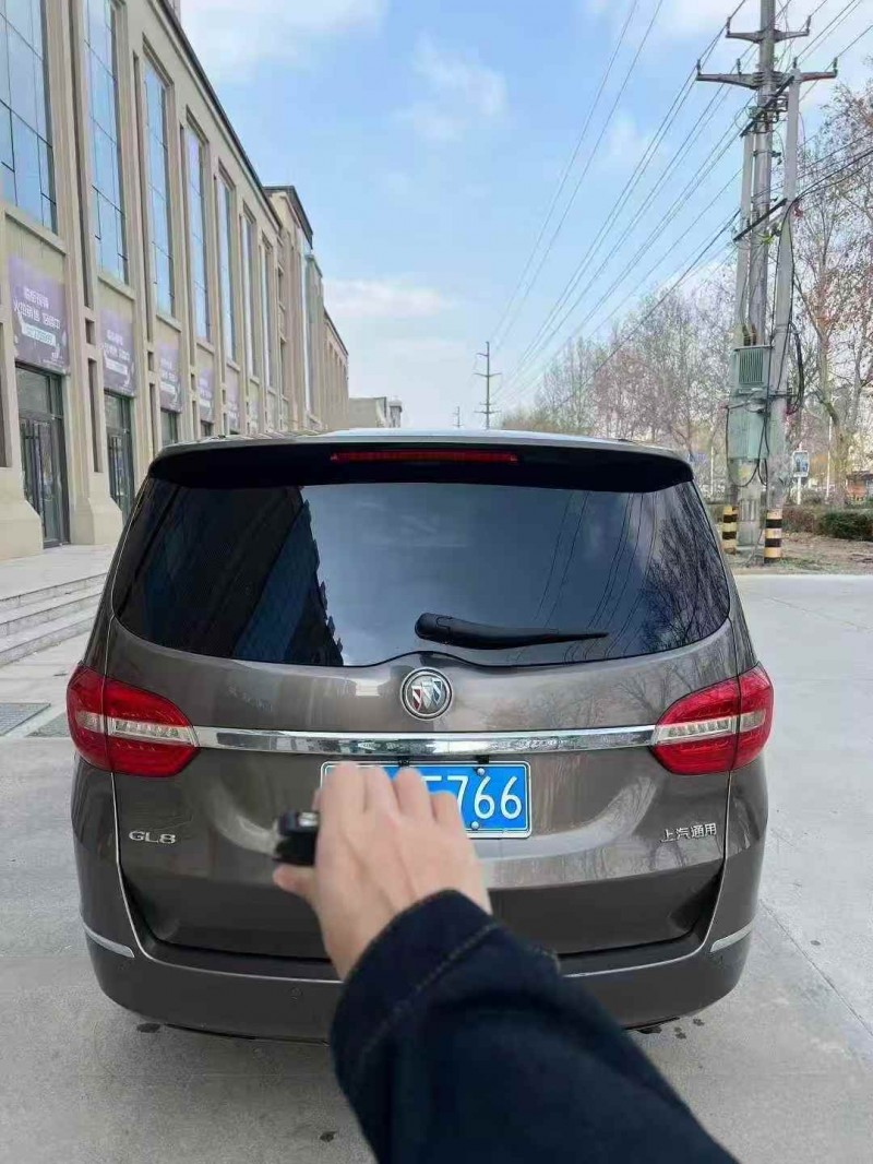 煙臺17年別克GL89