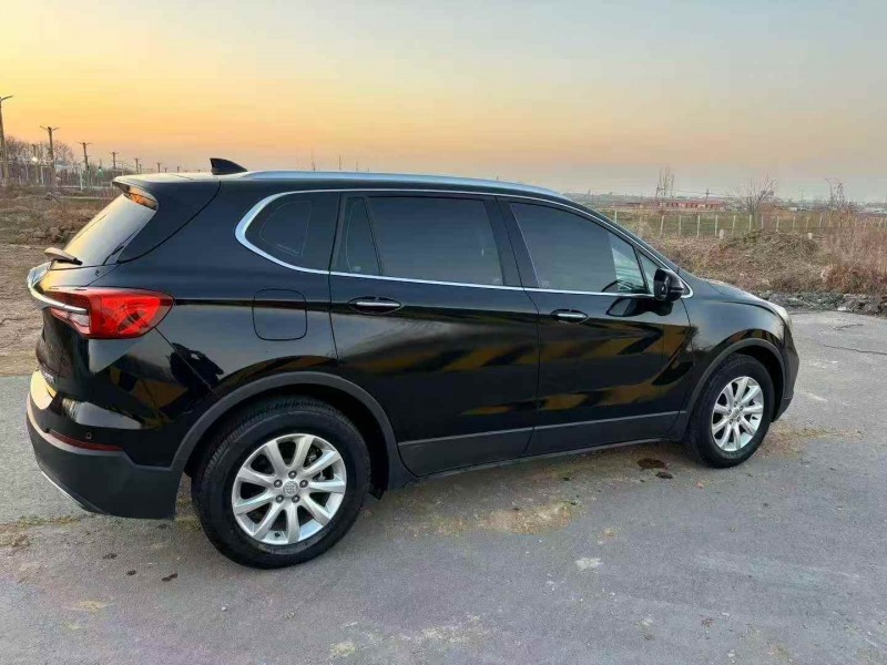 青岛20年别克昂科威8