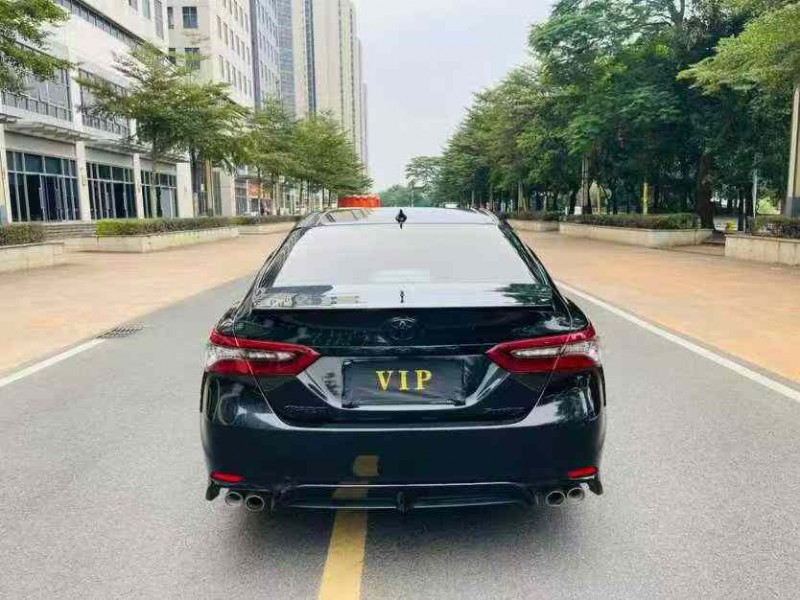 东莞24年丰田凯美瑞8