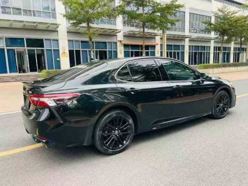 东莞24年丰田凯美瑞9