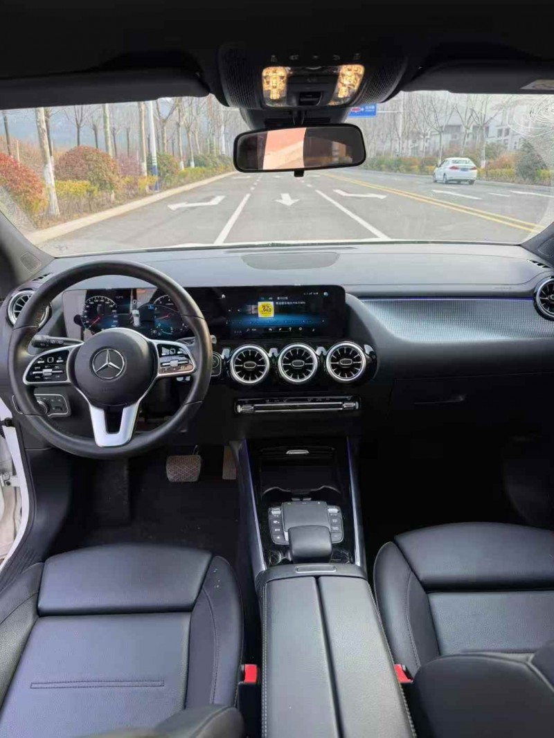 青岛22年奔驰GLA6