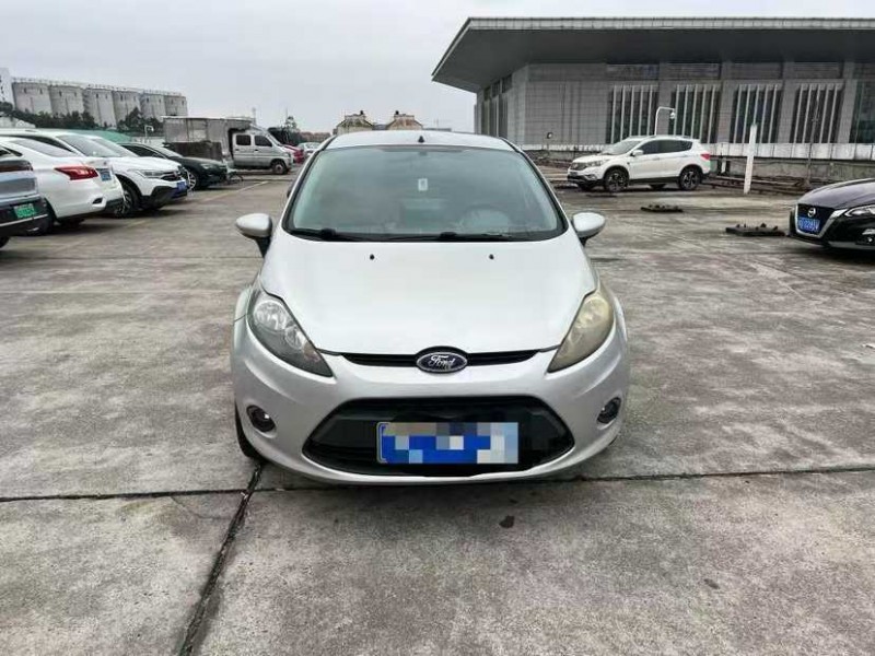 东莞11年福特嘉年华1