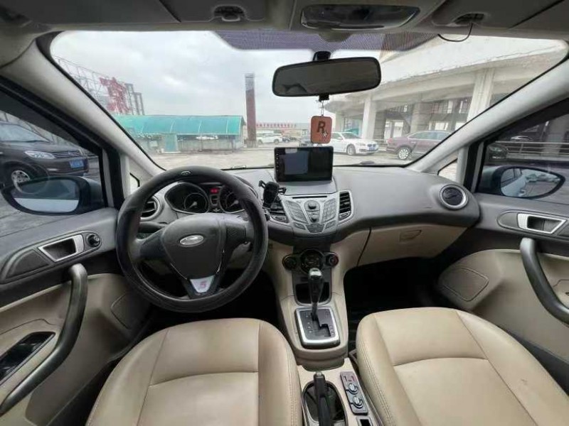 东莞11年福特嘉年华5