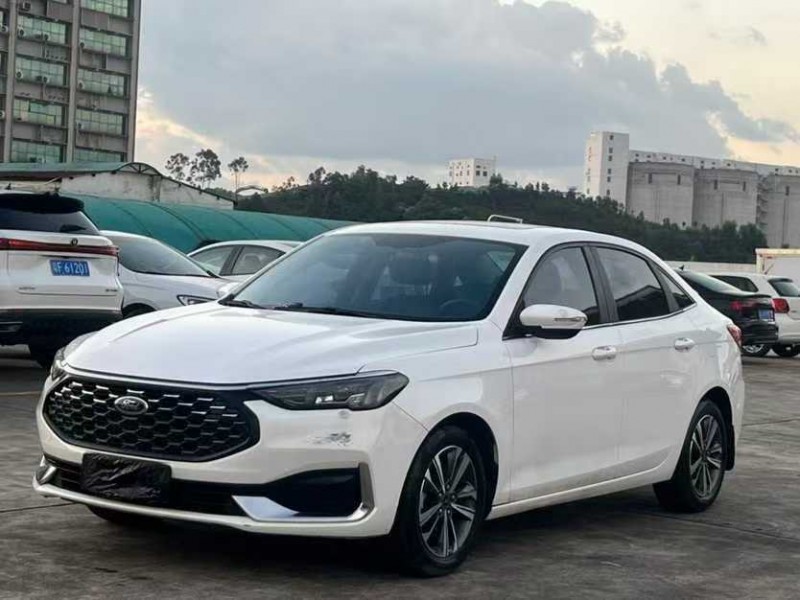 东莞22年福特福睿斯2