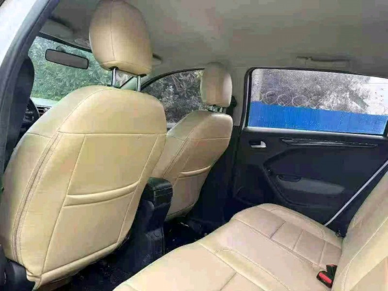 襄阳20年雪铁龙C35