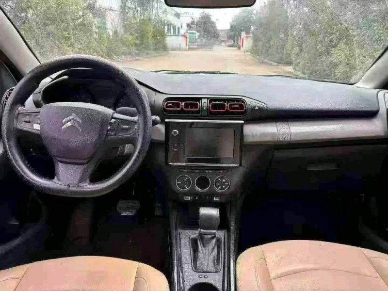 襄阳20年雪铁龙C38