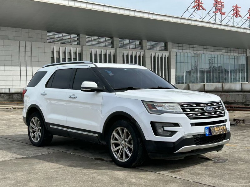 东莞17年福特探险者5