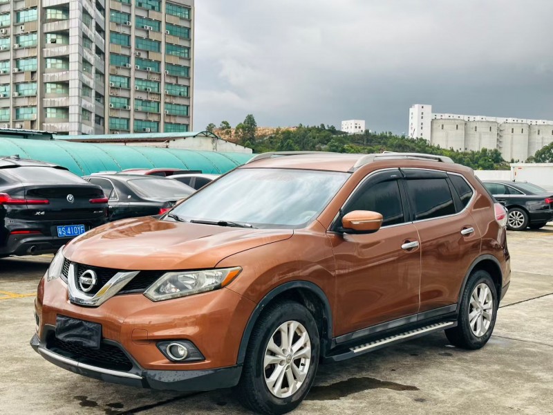 东莞14年日产奇骏2