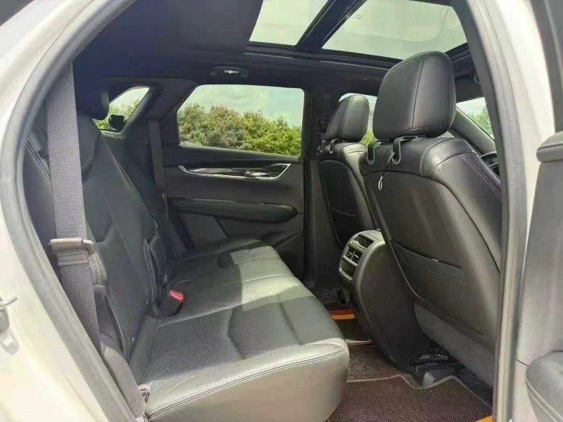 毕节20年凯迪拉克XT56