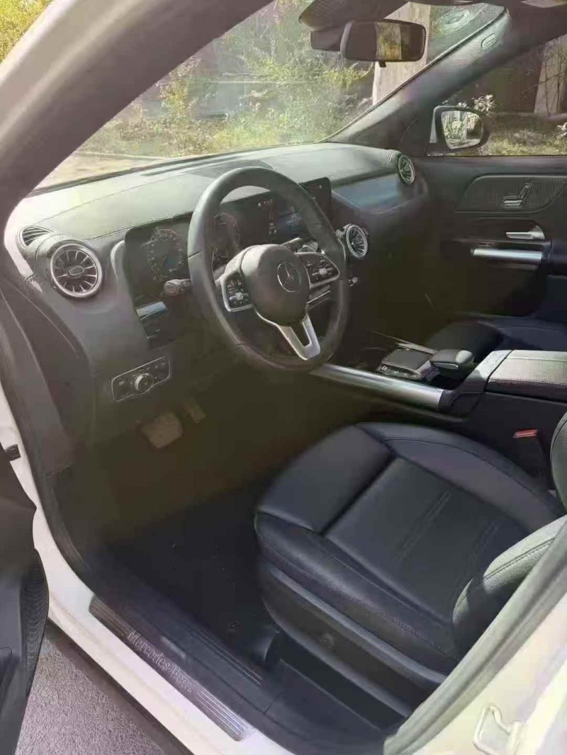 青島22年奔馳GLA4