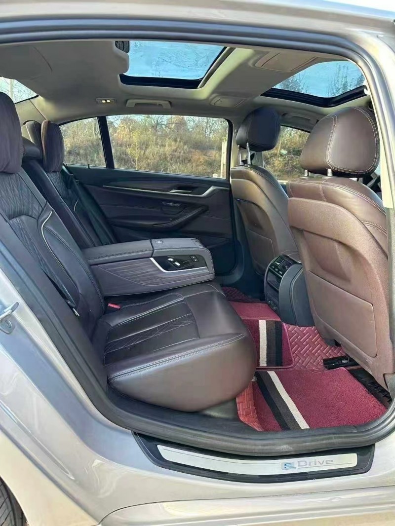 黔东南18年宝马5系4