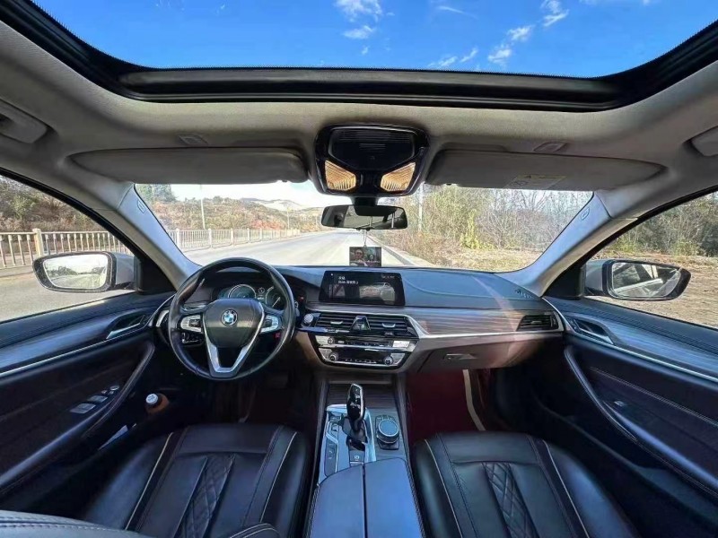 黔东南18年宝马5系5