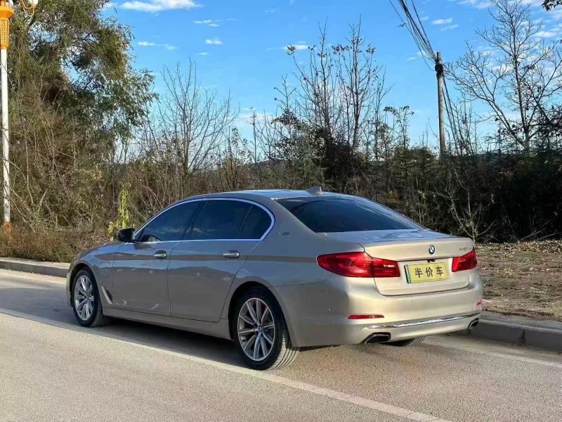 黔东南18年宝马5系8