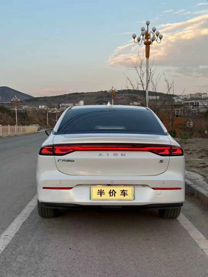 毕节24年传祺埃安S9