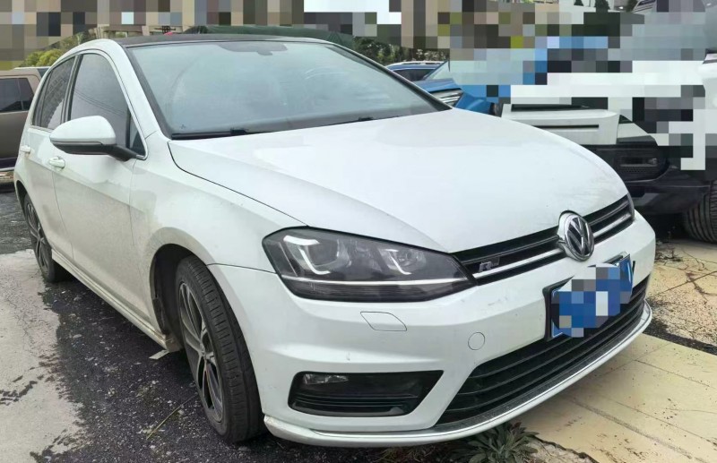 毕节17年大众高尔夫1