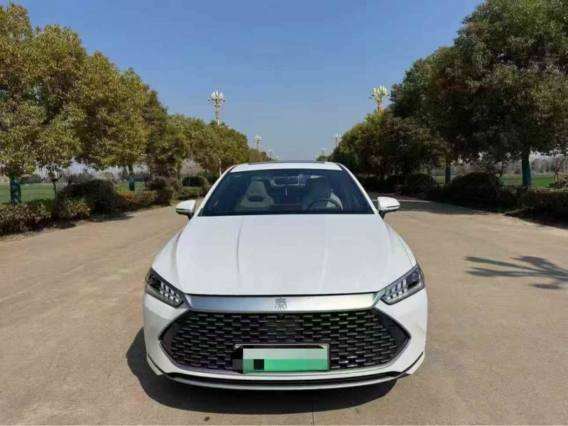 常州23年比亚迪秦1