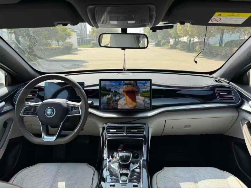 常州23年比亚迪秦4