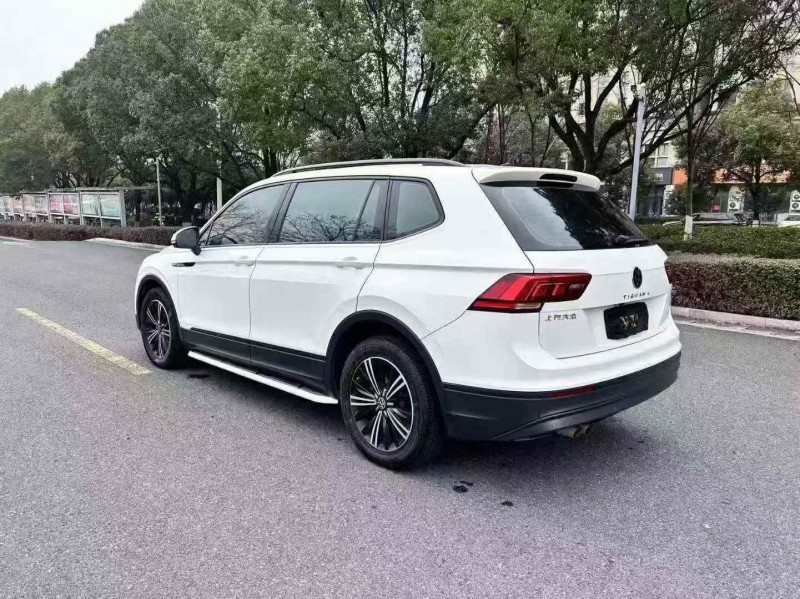 湖州21年大众途观8