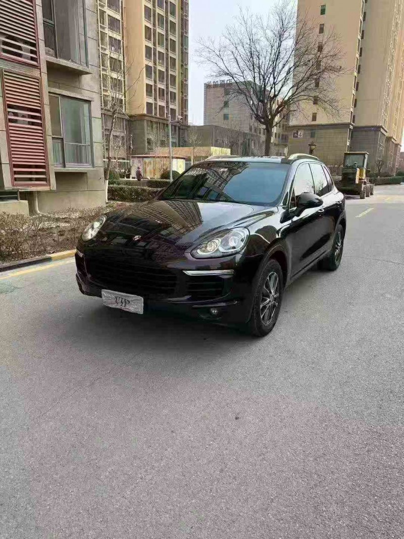 邯郸17年保时捷卡宴3