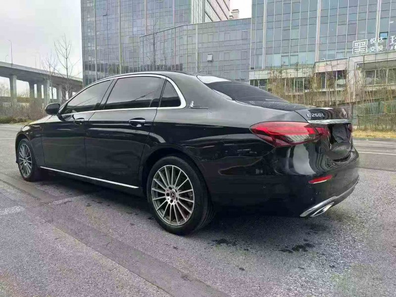 苏州22年奔驰E7