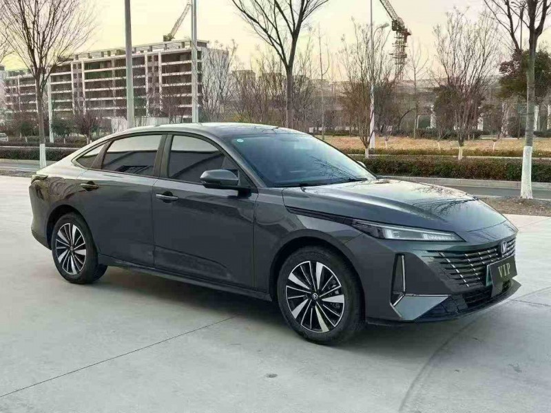 淮安25年长安汽车逸动2