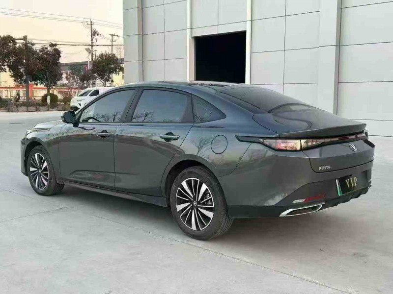 淮安25年长安汽车逸动9