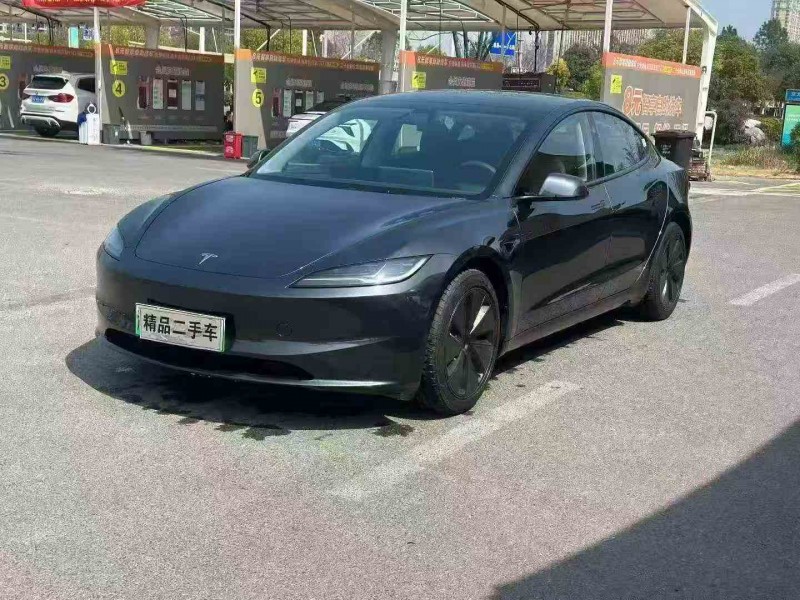 嘉兴25年特斯拉MODEL 31