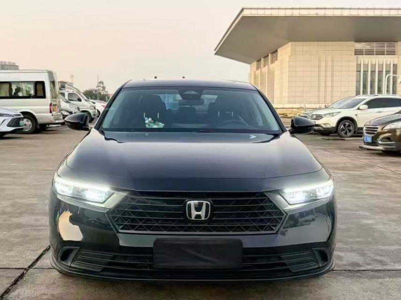 东莞23年本田雅阁1