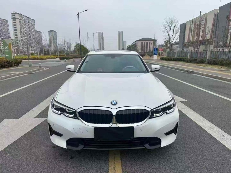 淮安21年宝马3系1